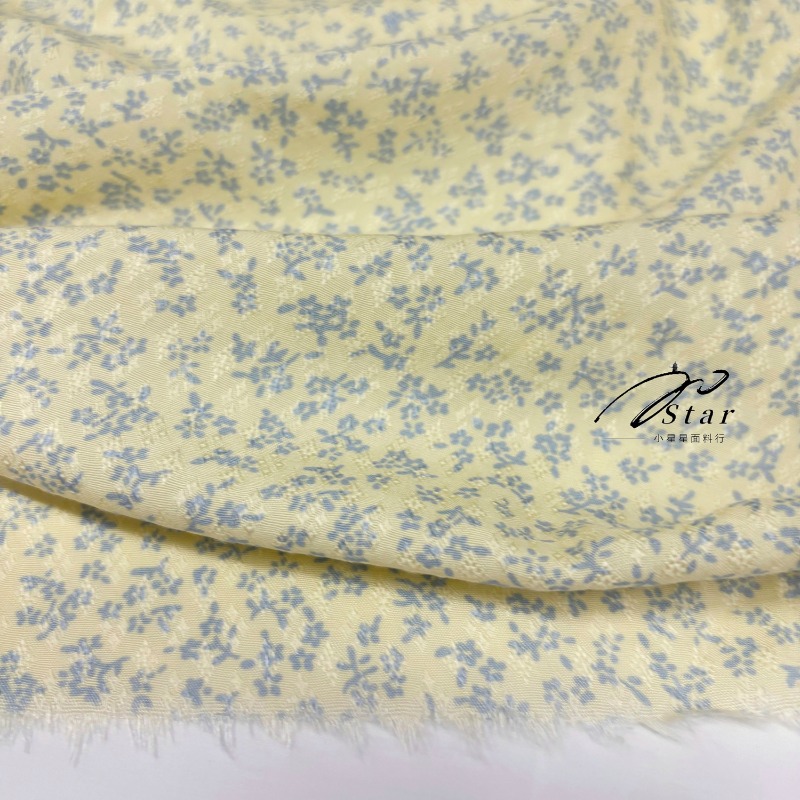 Zachte hangende lichtgele jacq - Soft Summer Yellow Clothing recensie en prijs