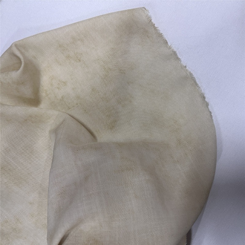 Lichtgeel mistig bloemig zacht - Soft Summer Yellow Clothing recensie en prijs